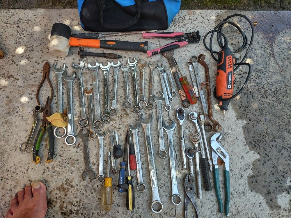 50 piece used tools and dremel , craftsman, allied, chrome vanadium, cen tech etc awp bag included