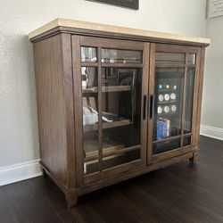 Bar/wine Cabinet With Cooler