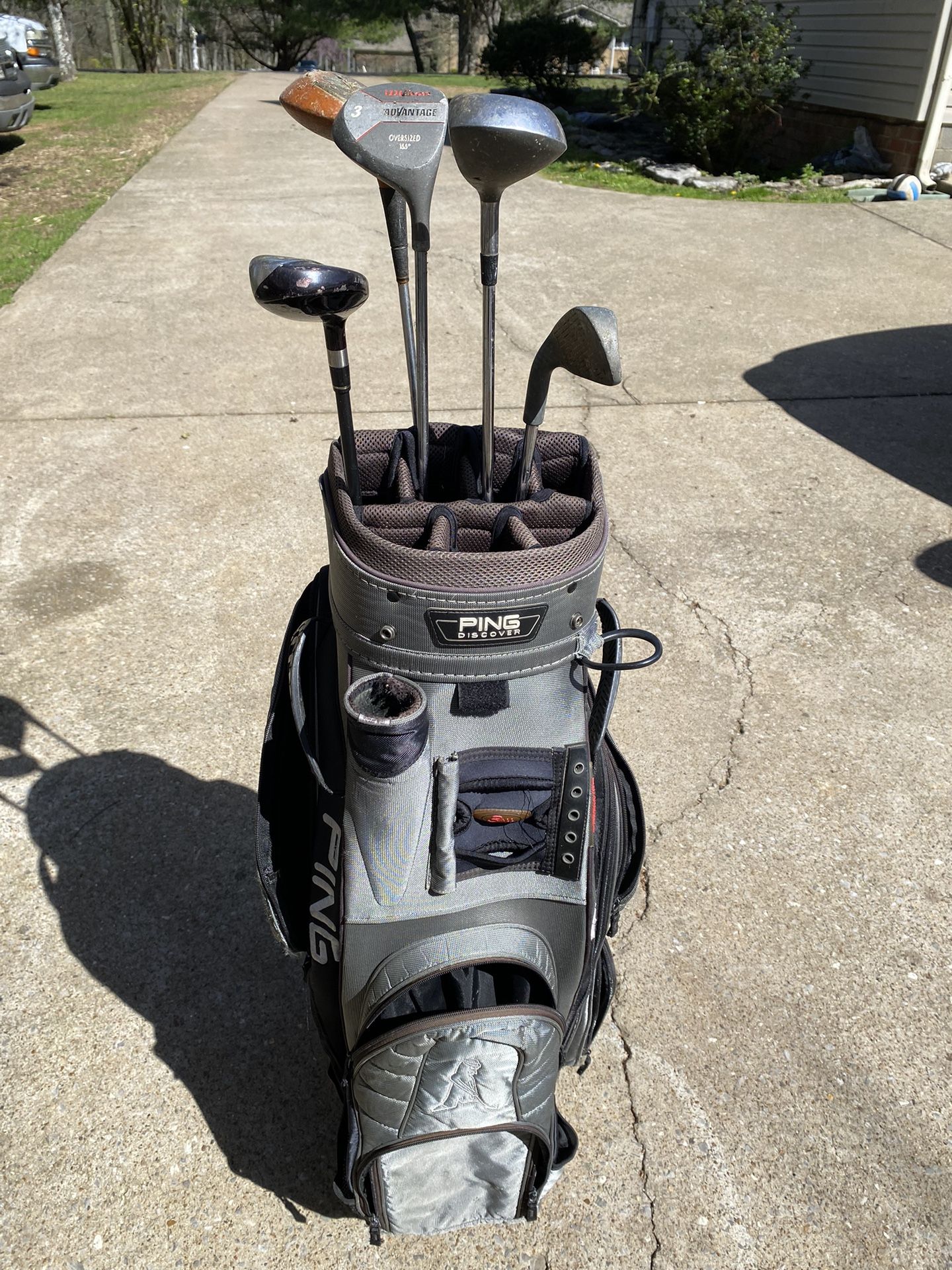 Ping Discover Golf Bag