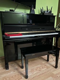 Wurlitzer U-348 Upright Piano with FREE Bench & Wittner Metronome – Excellent Condition!