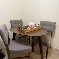 Triangle Dining Table & 3 Chairs 