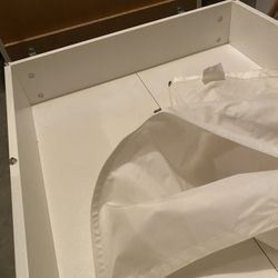 Free storage boxes with wheels 