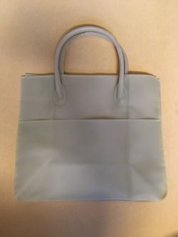 Neutrogena Bag
