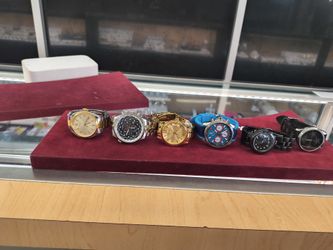 ESO citizen Bulova Movado Gucci watchis for sale different prices layway available 10% Dwon if you interested please make sure you ask for Maribel tha