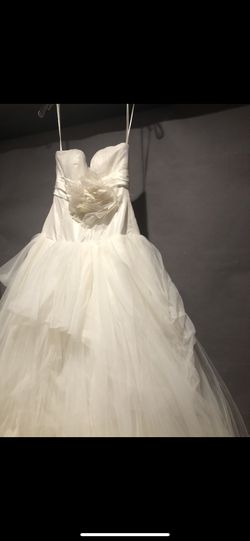 Galina Size 4 Ivory Wedding Dress  Thumbnail