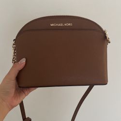 Michael Kors Crossbody Purse