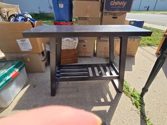 Sofa table (Menasha)