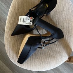 Zara New Black Heels!