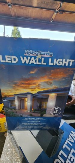 LED wall light