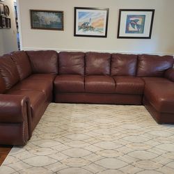 Leather sectional sofa with chaise
