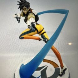 Blizzard Overwatch Tracer V.1 Collectible Statue 