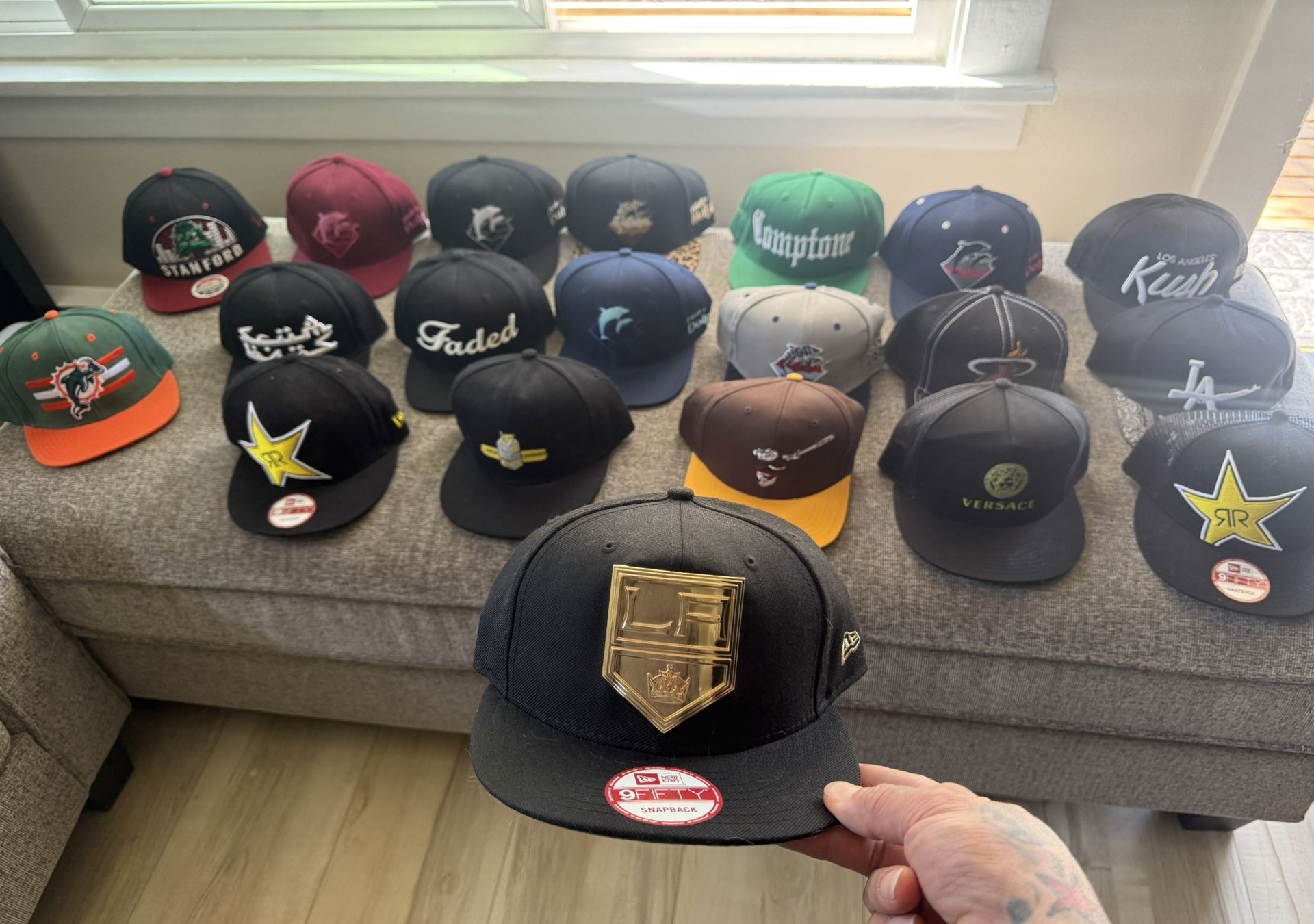 Hats Snap Back / Strap Back