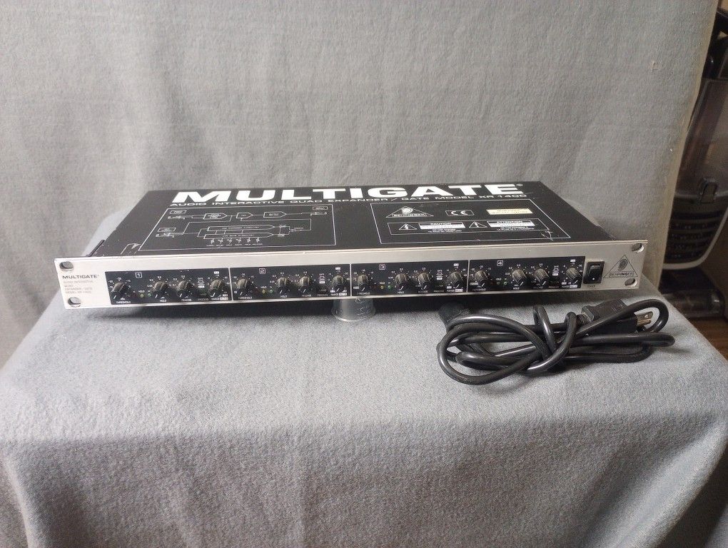 Behringer Multigate XR1400