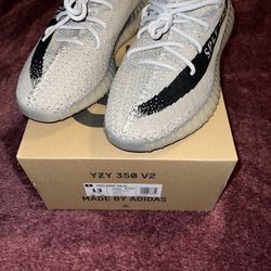 DS SZ 13 YEEZY 350 V2 SLATE