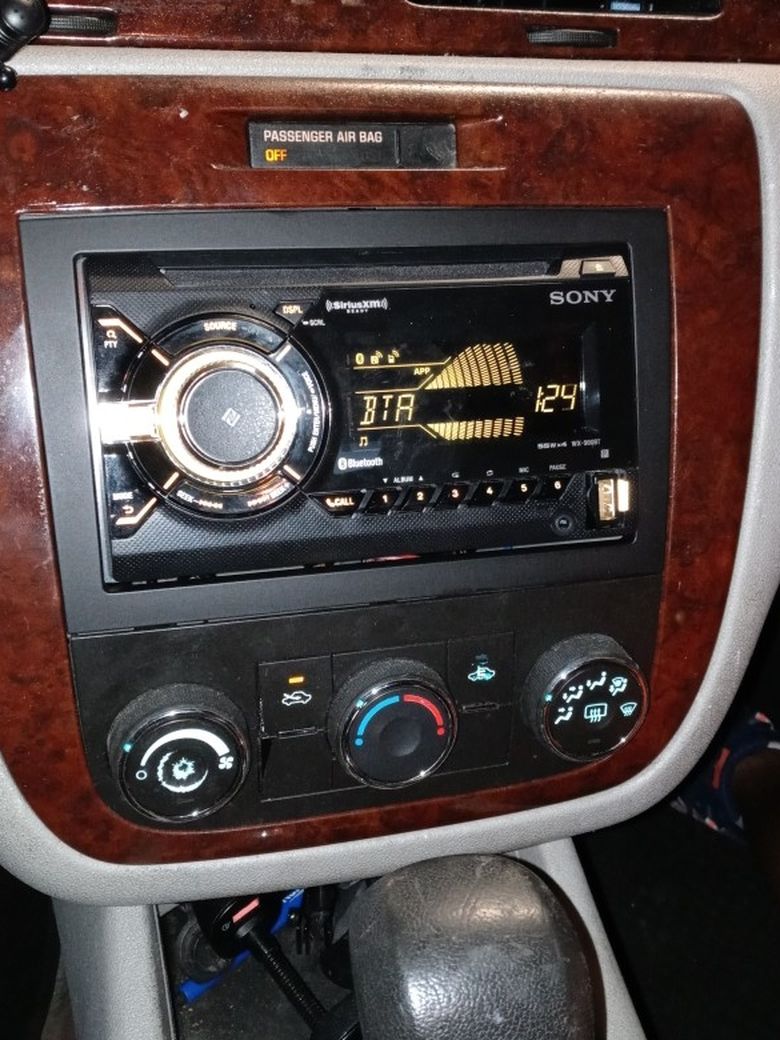 Car Audio For Sale Amps Subs Midrange Speaker's