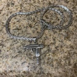 Supreme !! Uzi Chain 