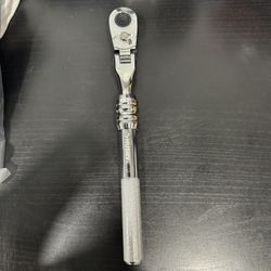 Husky 3/8 In. Drive Flex-head Extendable Ratchet 