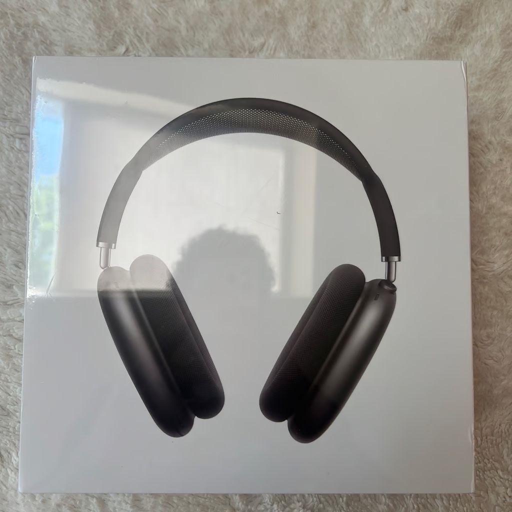 Apple AirPods Max (Black) - Sealed & Warranty Included