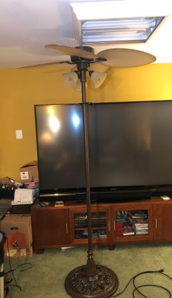 Ceiling fan and light, freestanding
