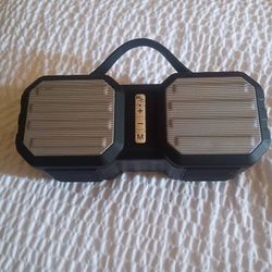 Bluetooth Speaker 