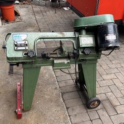 Metal Cutting Band Saw 4 1/2 metal cutting band saw