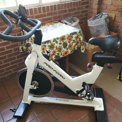 Pro-Form 405 SXP Stationary Exercise Bike

