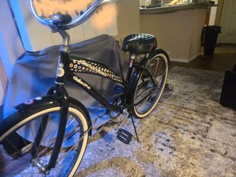 Diamondback beach cruiser.                     50.00