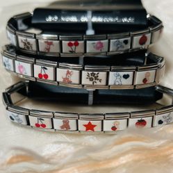 Brandy Melville Italian Charm Bracelet 