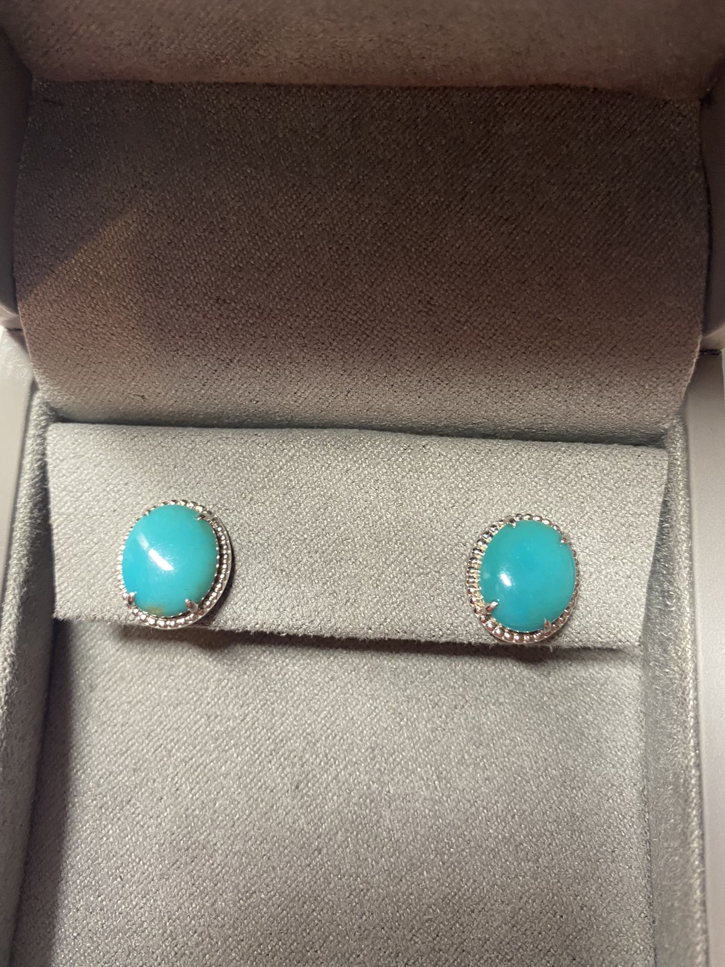 18K Turquoise earring 