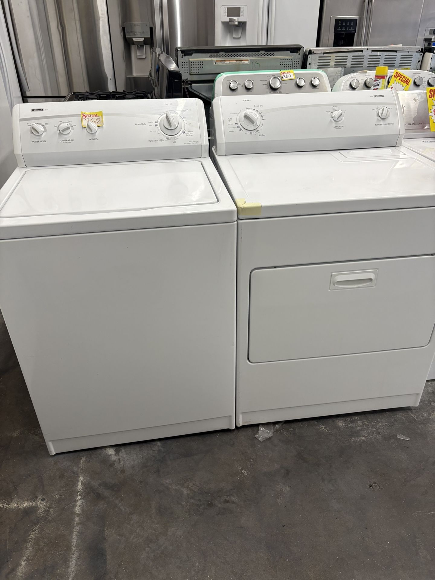 Kenmore Wacher Machine And Dryer