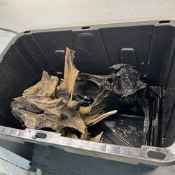 Aquarium driftwood
