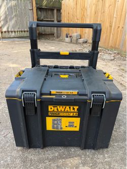 DeWalt ToughSystem 2.0 Rolling Tool Box – Heavy Duty – Excellent Condition