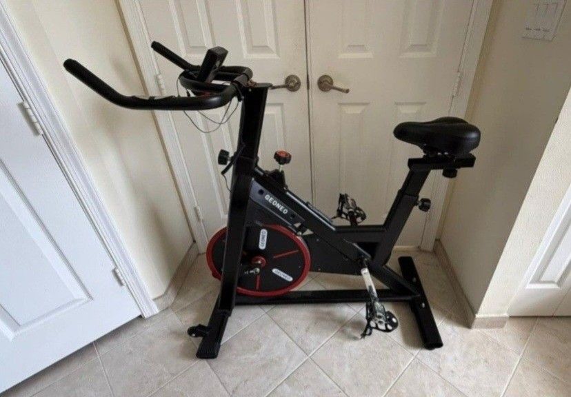 GEONEO Exercise Bike 