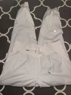Lululemon joggers