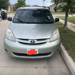 2008 Toyota Sienna