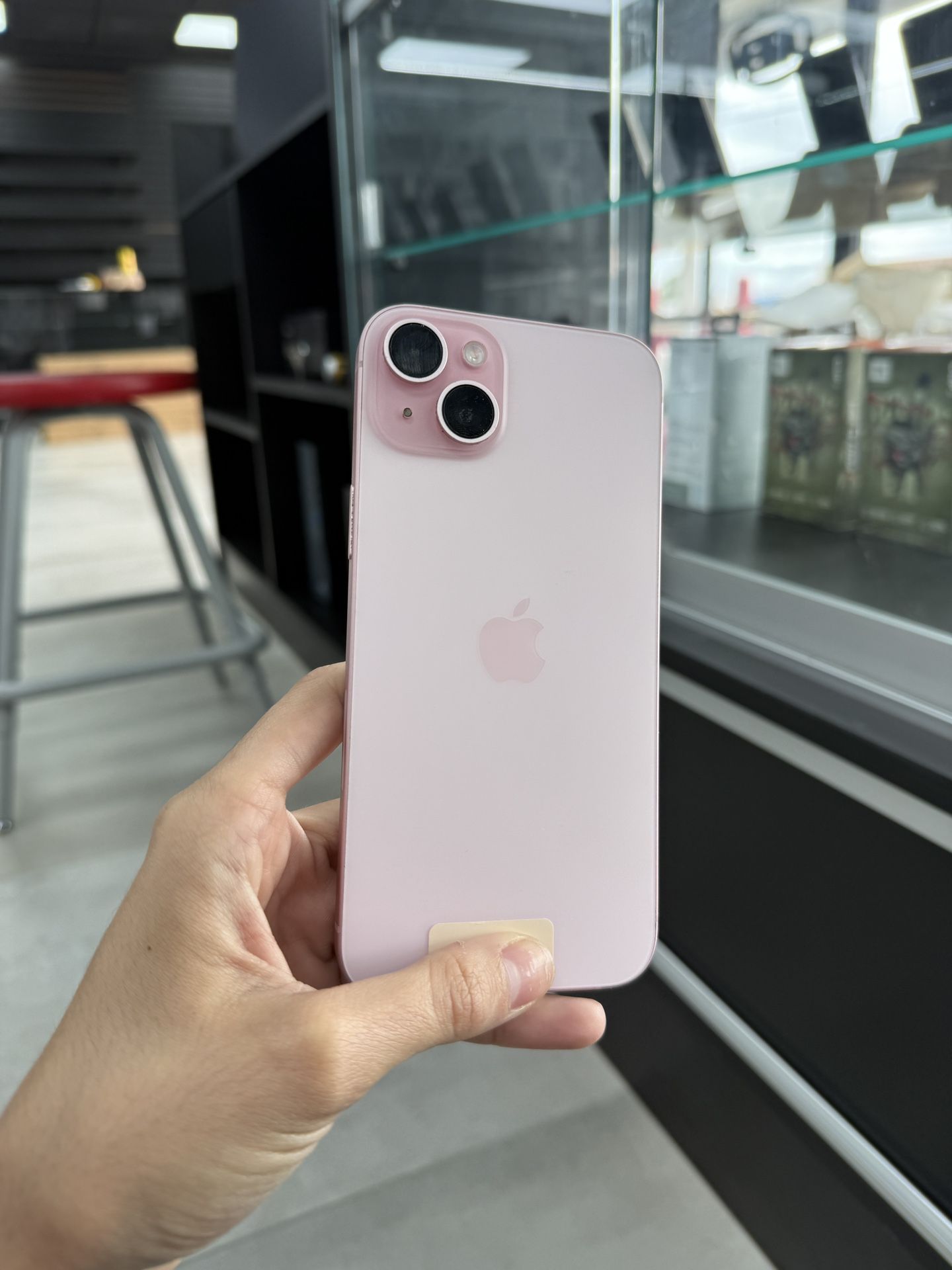 iPhone 15 Plus