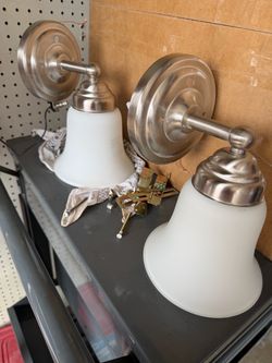 Light fixtures