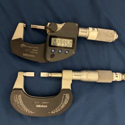 Mitutoyo  Digital Micrometer And Blademic 