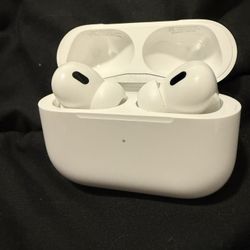 Like New Apple AirPod Pro 2nd Generation Wireless Earbuds 