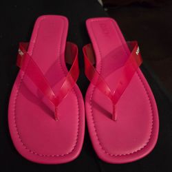 DKNY Hampton Flip Flop Sandals NWOB