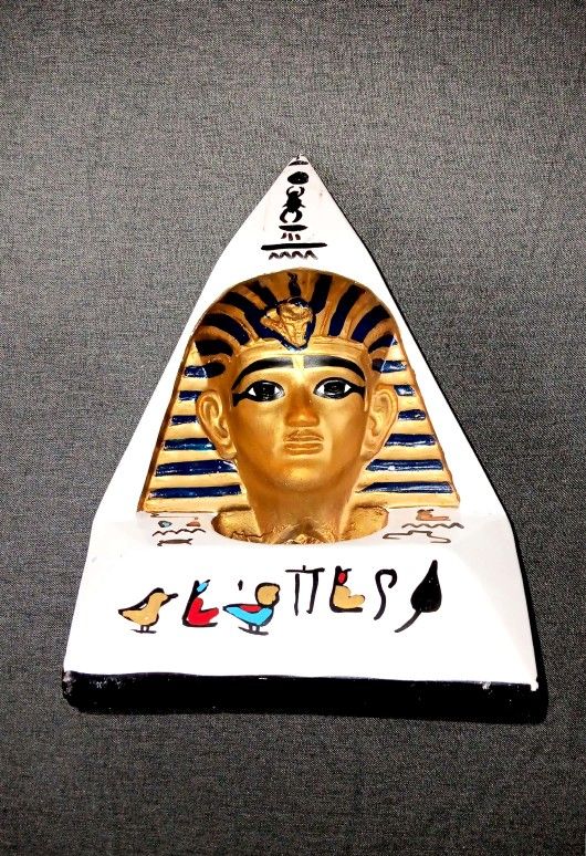 Antique Vintage Stunning Egyptian Face Pharaoh Tutankhamun Ceramic Lamp