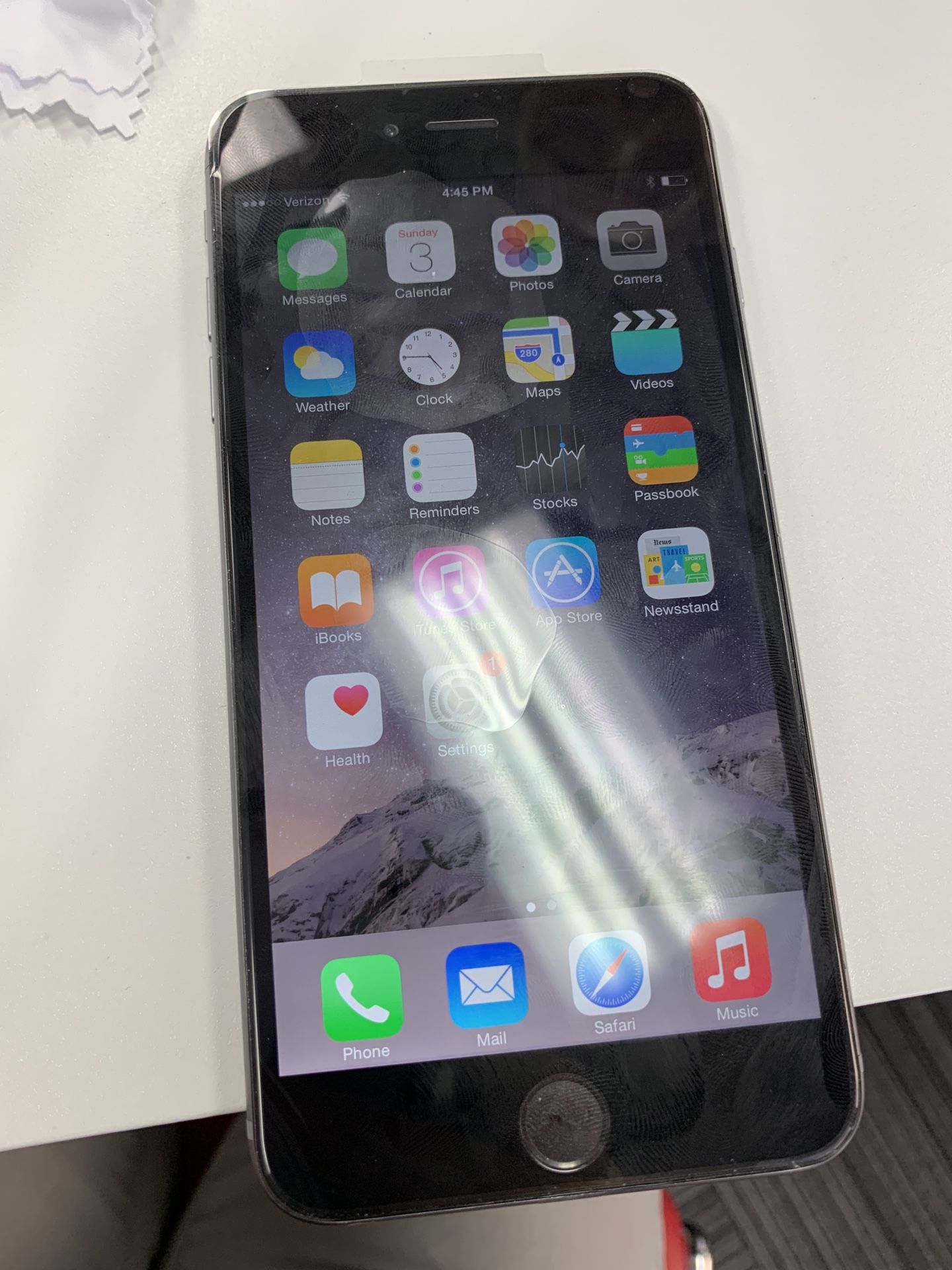 iPhone 6+ 64GB unlocked