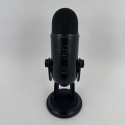 Blue Yeti USB Condenser Microphone 888-000527