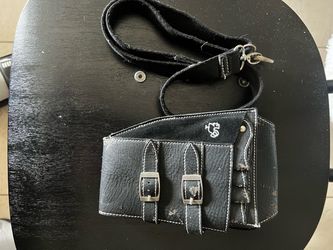 black leather utility or holster pouch with dual buckle straps