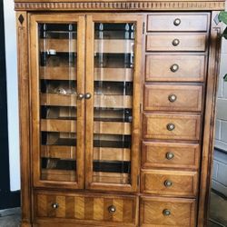 Luxurious Haberdashery Dresser Chest of Drawers Glass Doors Bureau Bedroom Furniture