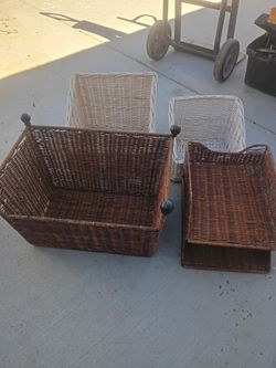 Basquets