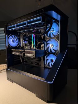 RTX 5070TI 16GB | RYZEN 7 9800X3D 8CORE | 32GB DDR5 | 2TB SSD | gaming PC