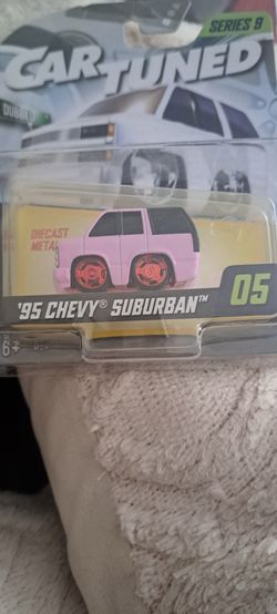 Car 95 Chevy Surburban  Chase