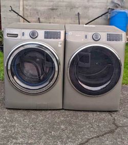 GE XL Capacity 4.8 cuft washer and 9.4 cuft Electric Dryer. Works