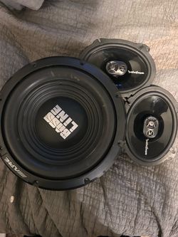 12 inch alpine sub and 2 6x9 Rockford fosgates